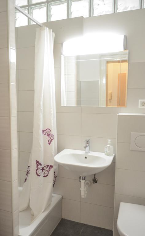 Ferienhaus Seerose Baden-Baden Oda fotoğraf